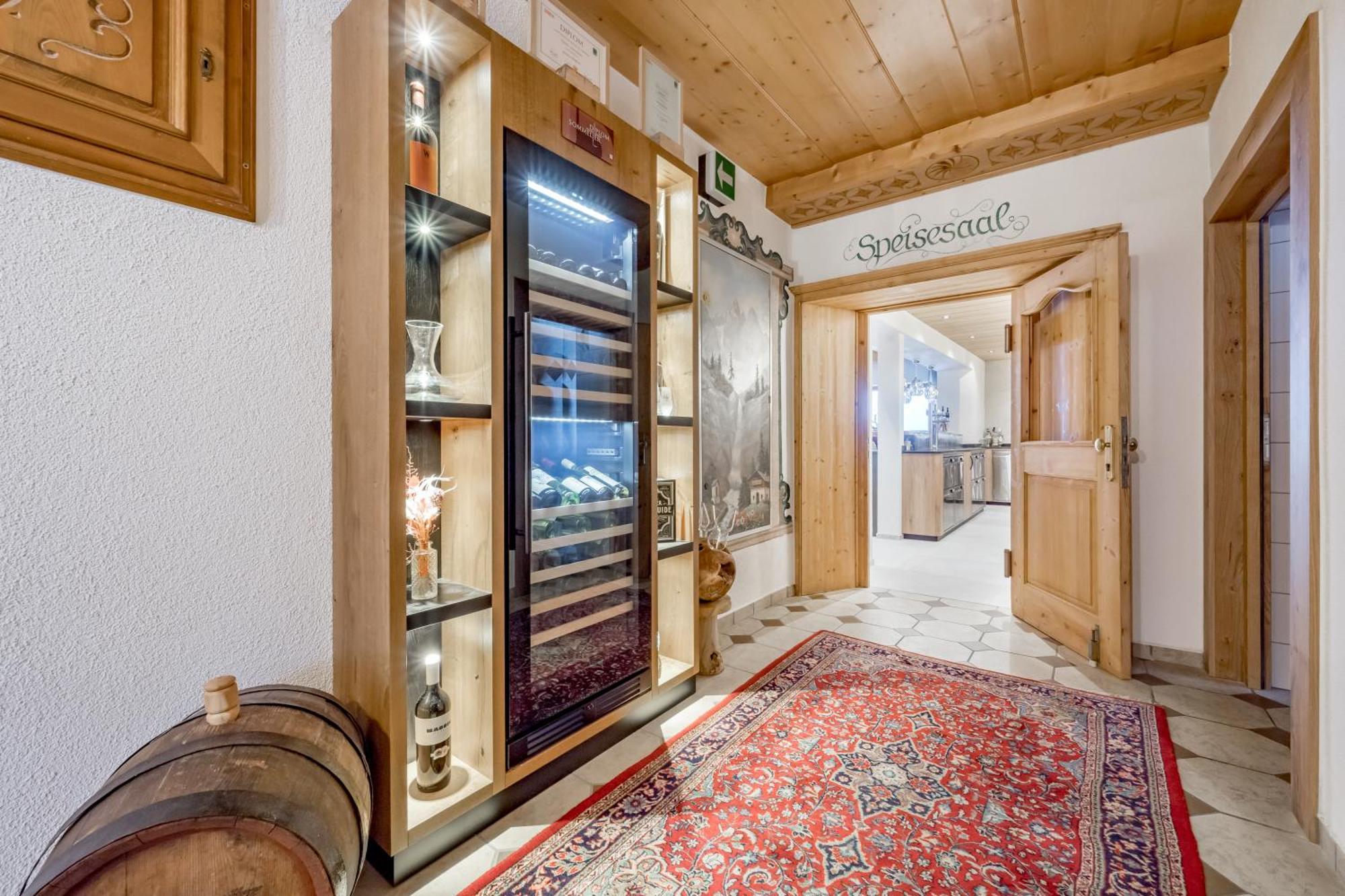 Hotel Jaegerhof Kaunertal Bagian luar foto