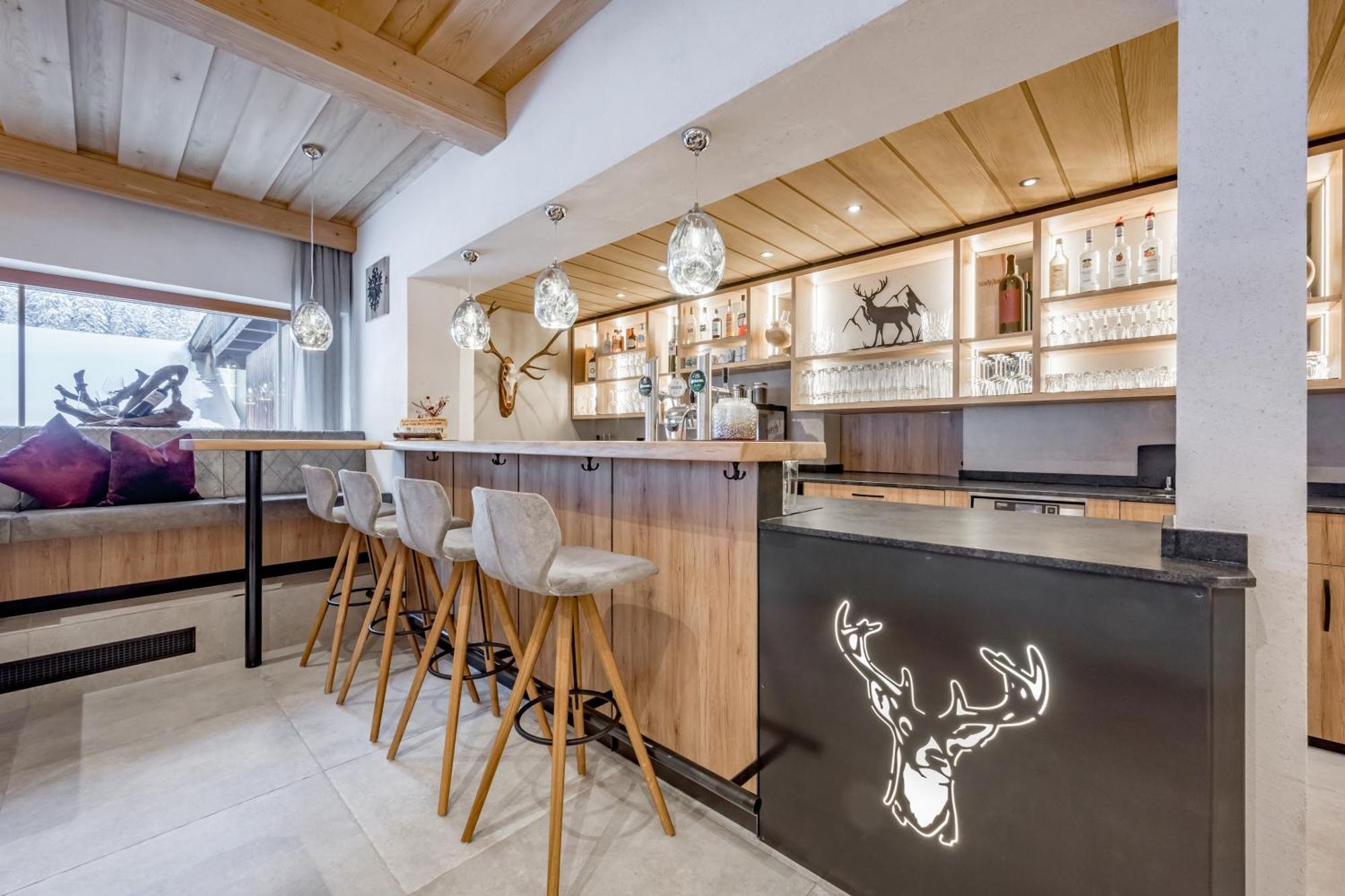 Hotel Jaegerhof Kaunertal Bagian luar foto