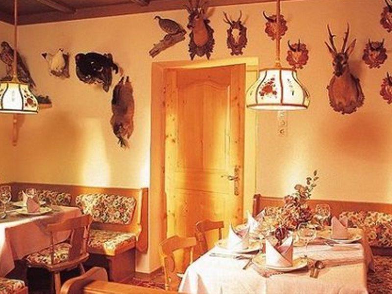 Hotel Jaegerhof Kaunertal Bagian luar foto